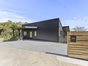 Design Excellence – Stylish Low-Maintenance...