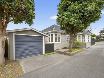 Auction in 2 Weeks - Don't Miss This Onehunga Gem!