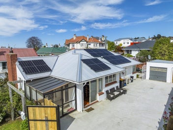 Central City Brickie with Parking