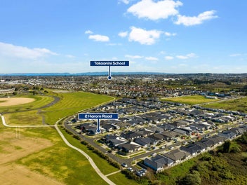 Parkside Living, Freehold Corner North-Facing Home