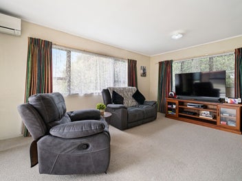 Unique unit just a short walk to town!