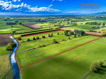 Peace, Privacy & Potential on 10ha