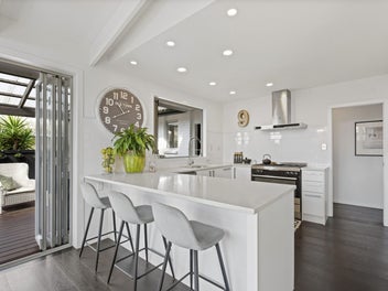 Solid, Secure and Easy Care - Get in Quick!