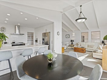 Timeless Style, Effortless Living