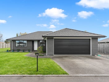 Modern Solway Home Powered by the Sun