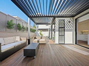 GZ Brand New Luxury Home