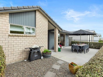 Brilliant Buy, Priced to Sell