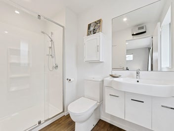 Modern, Easy Living in Rolleston