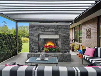 Motivated Vendors want it SOLD