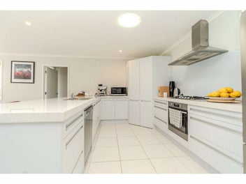 AN EXTREMELY TIDY PACKAGE