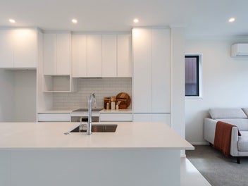 Easy living end terrace home