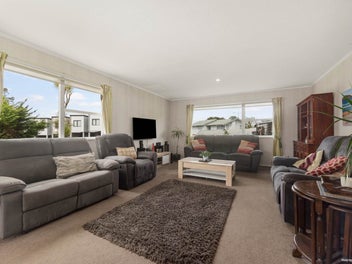 YOUR PERFECT GLENFIELD FREEHOLD HOME