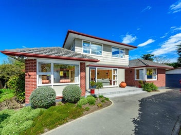 Family Home, In Cashmere High Zone