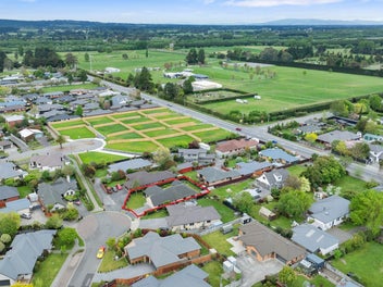 Significant Price Drop - Must Be Sold!