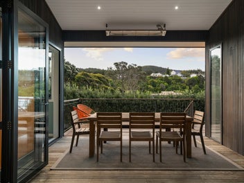 Sleek Architecture finds Onemana