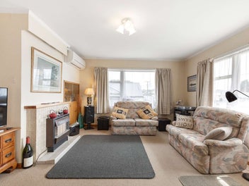 Apartment living with central city convenience