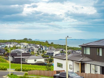 GJ Gardner Masterpiece in Long Bay’s Top Suburb