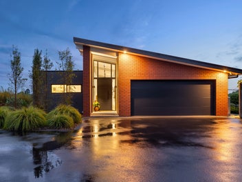 Mid-Century Modern Meets Contemporary Luxury