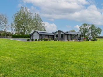 Tamahere Dress Circle