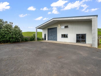 Multi-Generational + Huge Shedding Lifestyle