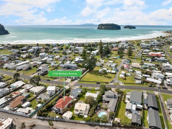 Central & Convenient - Heart of Whangamata