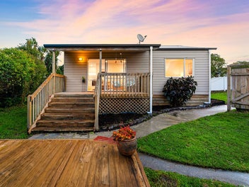 A Fresh Start In Forrest Hill!