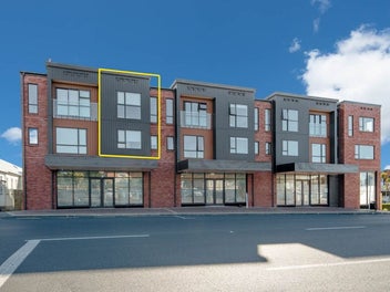 Selling Well Below CV! Must Be Sold!