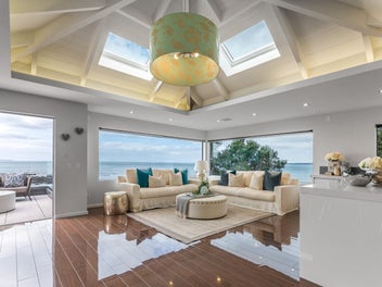 Resort-like beachfront dream