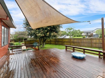 Motivated vendor - a must sell!