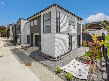 Brand New Freestanding Home in Westlake Zone