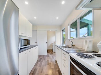 855m² Freehold Hidden Gem in Clover Park