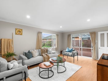 Owners Downsizing - Must be Sold!