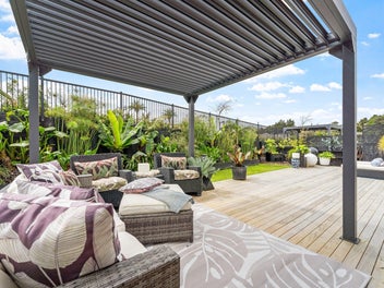 For those who choose champagne over chaos