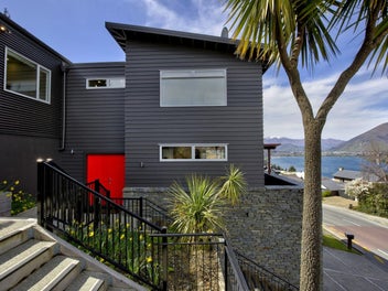 Home and Income Potential in Prime Location