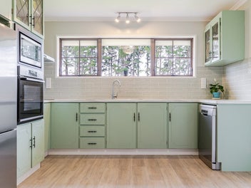 Who wants more lifestyle land? We all do!