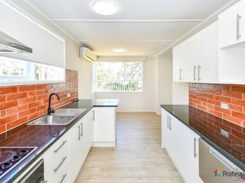 VENDOR WANT IT GONE - ACT FAST!