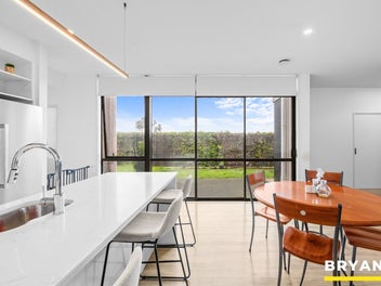 Deadline & Vacant for sale