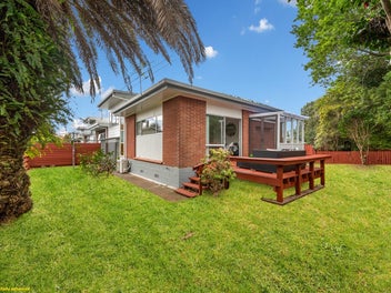 Fully Renovated Gem On Wallace Road