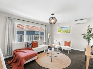 Entry-Level Opportunity in Burnside High Zone