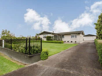 Image 1 of 21