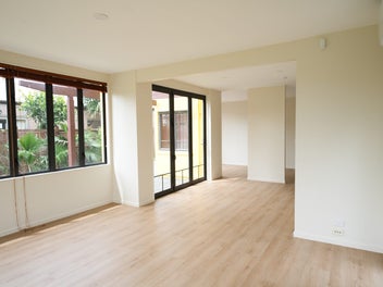 Fully Renovated Home on THAB & Botany College Zone