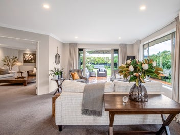 EXCEPTIONAL HOME - SUN, SPACE & PRIVACY