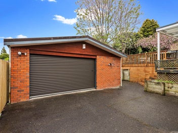 Court Order Sale-Brick and Tile Beauty