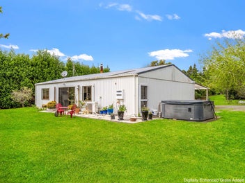 Country Charm Meets Lifestyle Opportunity