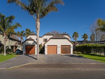 Easy care. Lock and leave!