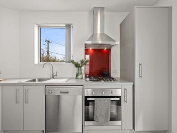 Modern, Low-Maintenance Gem