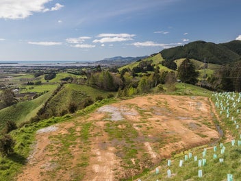 8.57ha Block With Supreme Views