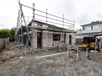 Cracker on Cranford! Construction commenced!