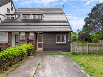 70s Charm Meets Modern Potential