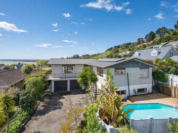 Big on Space, Big on Views!